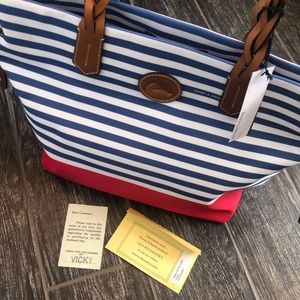 Dooney and Bourke extra large tote